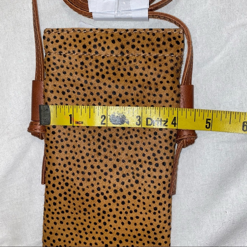 Madewell Smartphone Leather Crossbody Bag - Picture 9 of 12